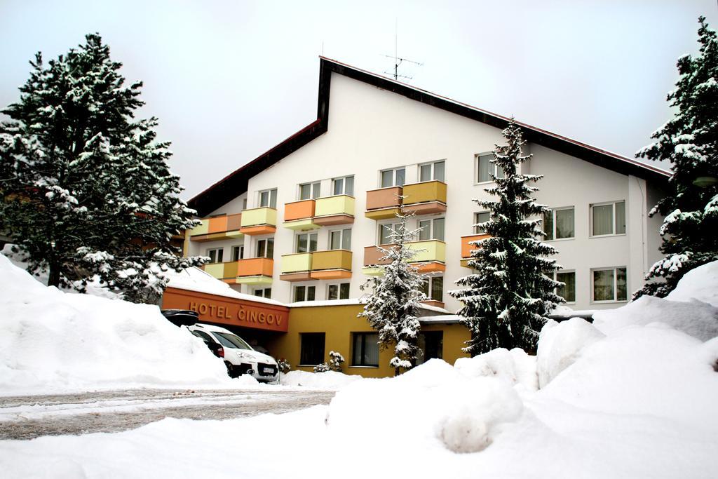 Hotel Cingov Slovensky Raj Spišská Nová Ves Kültér fotó
